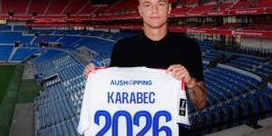 官方：里昂30万欧元租借捷克球员卡拉贝克，可选择350万欧元买断