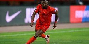 Formula 1-仍无下家!记者：费南多薪水120万欧+团队佣金共170万，申花不接受