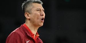 郭导加油！郭士强第2次带领中国男篮杀进亚洲杯决赛 09年不敌伊朗